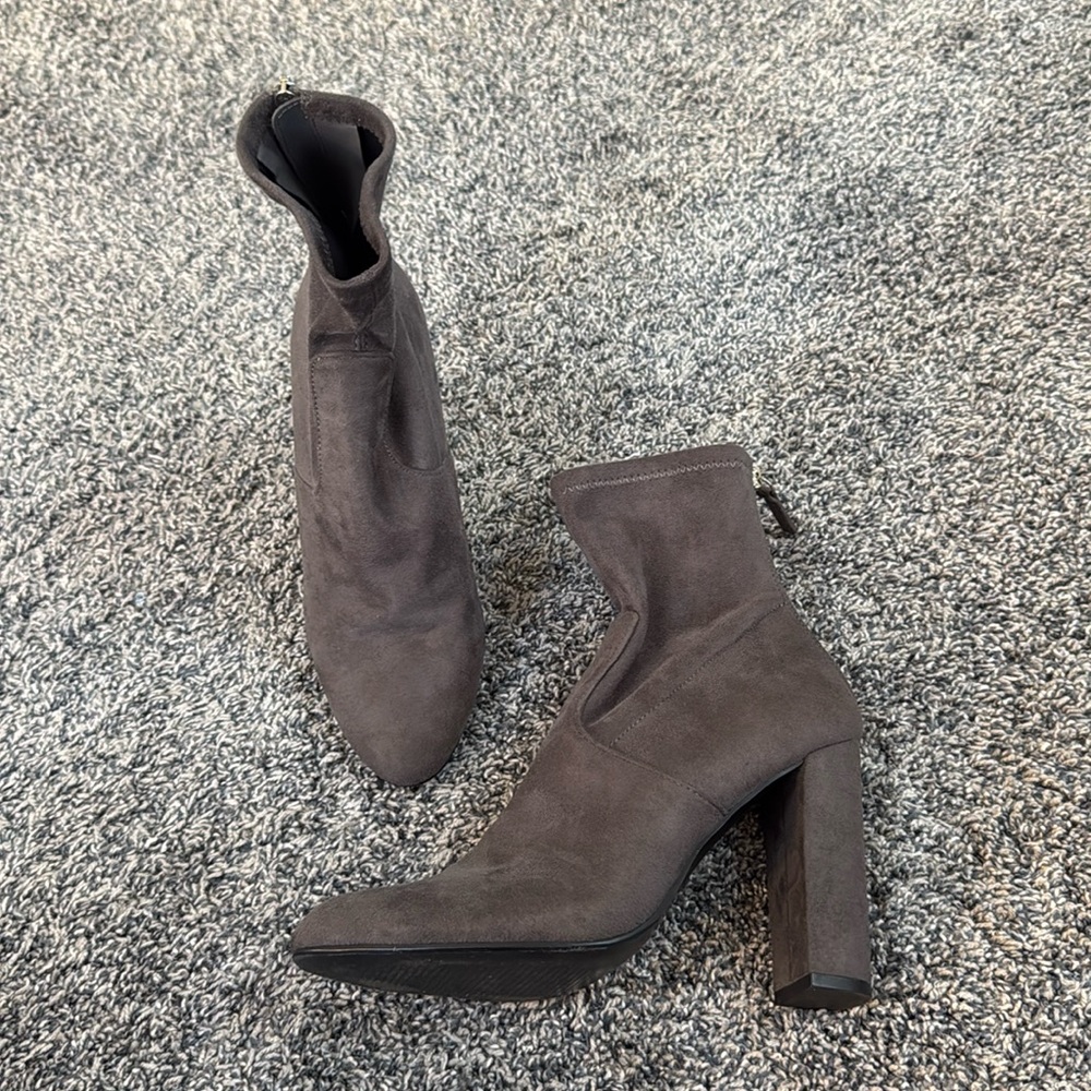 Steve Madden grey suede booties, lightly used condition